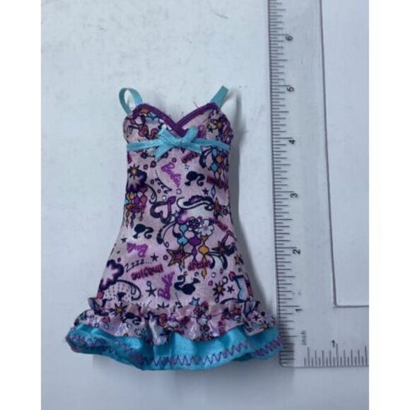 2011 Sister Slumber Party Barbie Doll Blue Pink Dress Nightie Fits SF Only - Picture 5 of 5